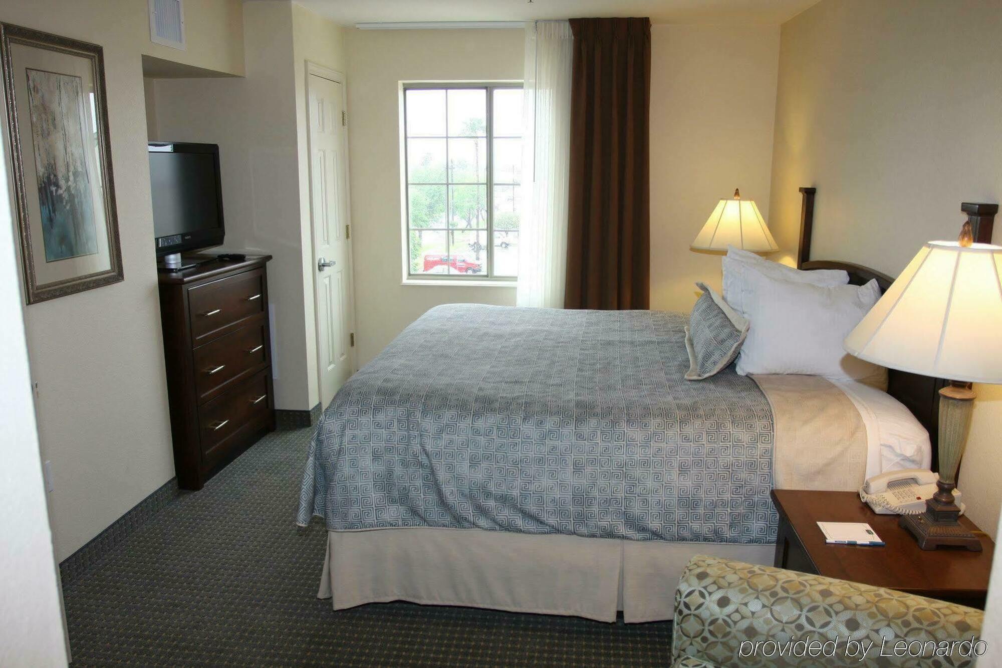 Staybridge Suites Mcallen By Ihg Bilik gambar